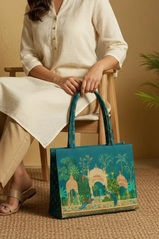 A.A bags - Scenic Palace Print Everyday Tote